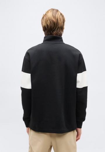 Спортивная кофта