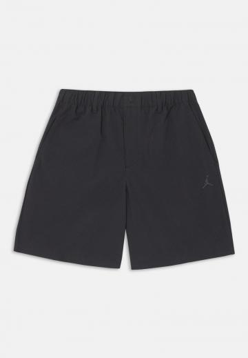 Спортивныве шорты