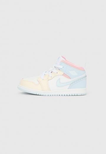 Высокие кеды