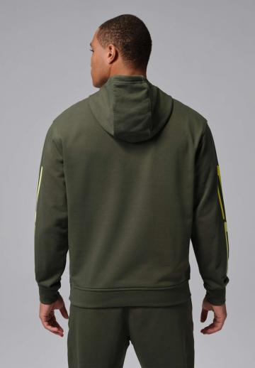 Спортивная кофта