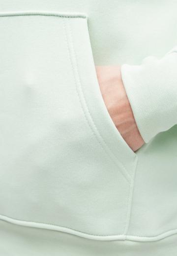 Спортивная кофта