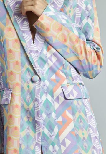 Короткое пальто