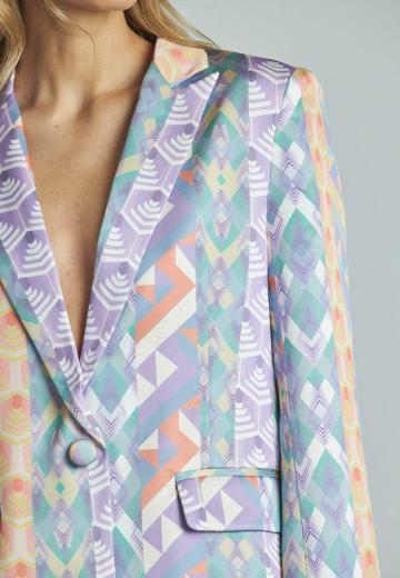 Короткое пальто