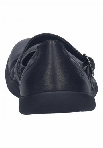 Спортивные балетки