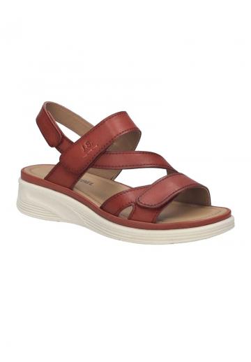 Босоножки на танкетке