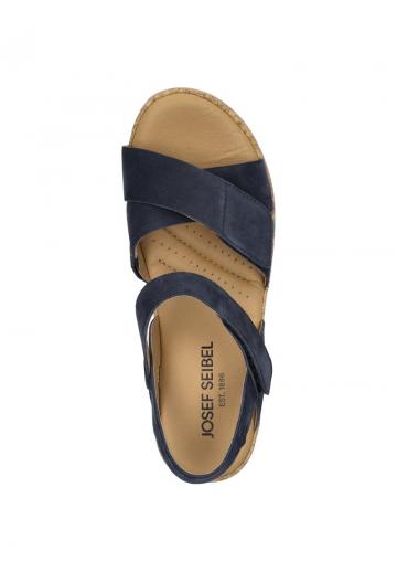 Босоножки на танкетке