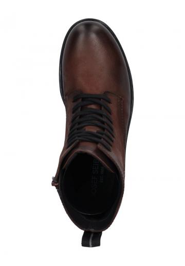 Ботинки на шнуровке