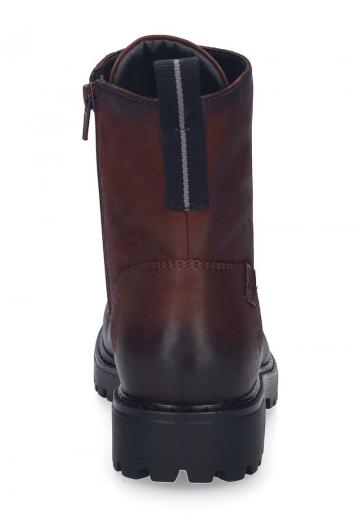 Ботинки на шнуровке