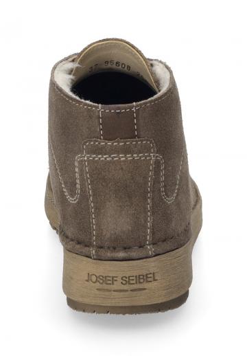 Широкие сапоги