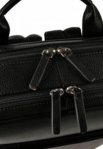 Кожаный рюкзак