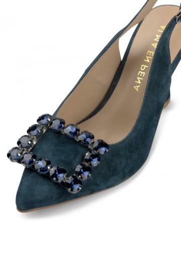 Туфли на высоком каблуке