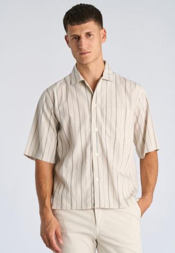 Рубашка с коротким рукавом