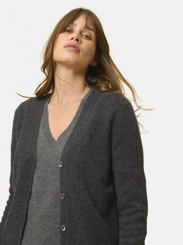 Длинный жилет