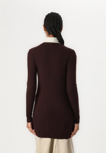 Длинный жилет