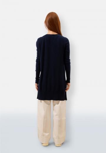 Длинный жилет