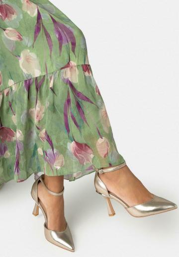 Туфли с ремешком