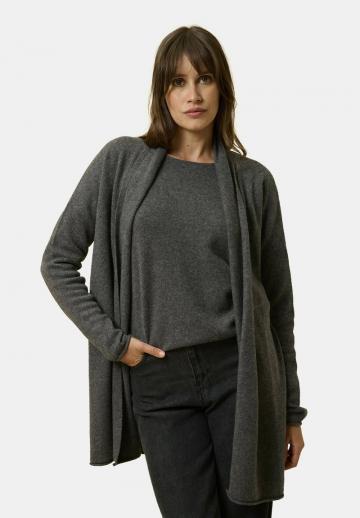 Длинный жилет