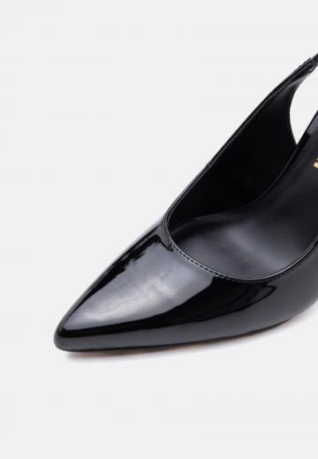 Туфли на высоком каблуке