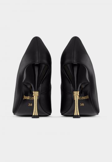 Туфли на высоком каблуке