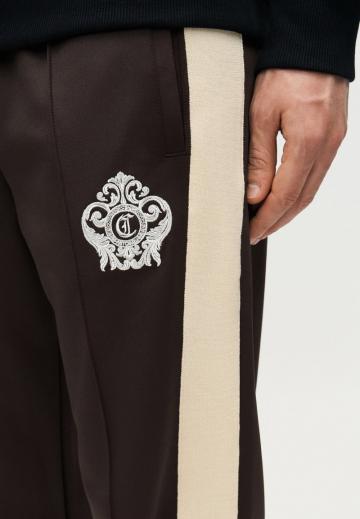 Спортивные штаны