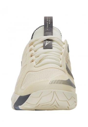 Теннисные кроссовки