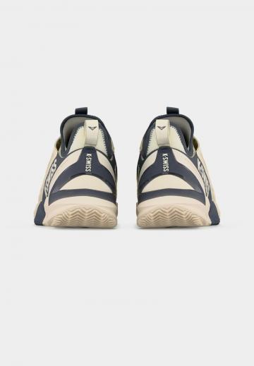 Теннисные кроссовки