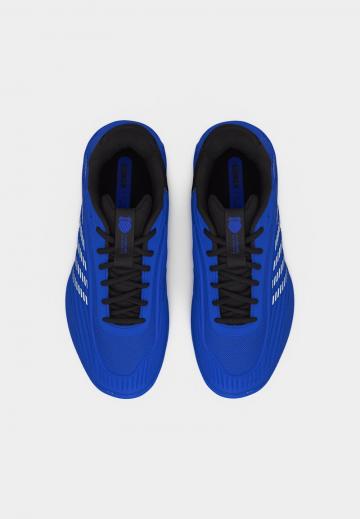 Теннисные кроссовки