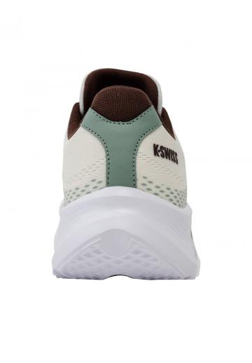 Теннисные кроссовки