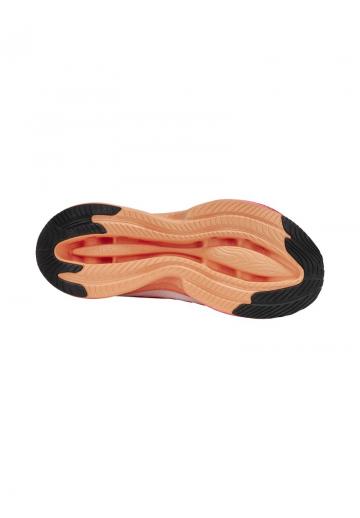 Теннисные кроссовки