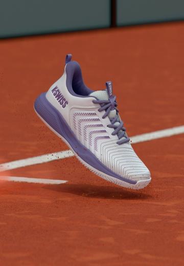 Теннисные кроссовки