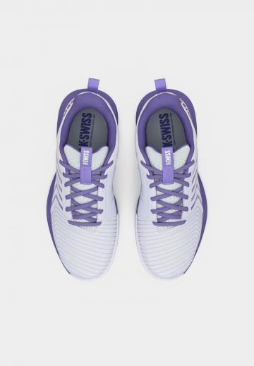 Теннисные кроссовки