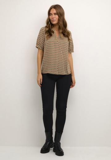 Шифоновая блузка