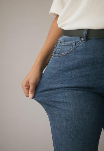 Клешеные брюки