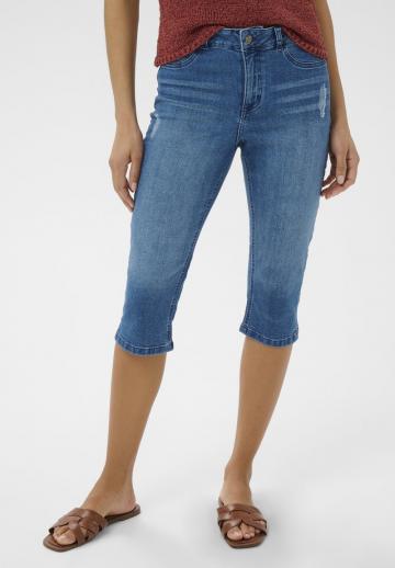 Короткие джинсы