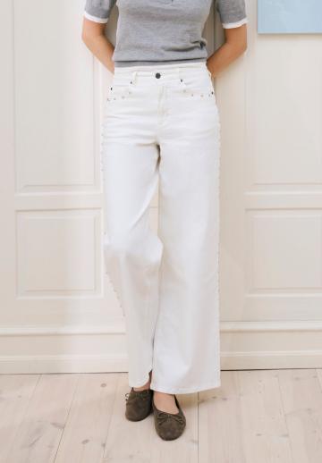 Свободные джинсы