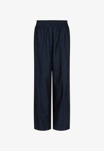 Прямые брюки