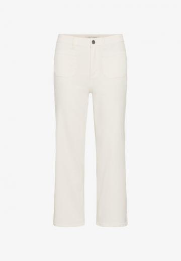 Короткие джинсы