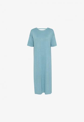 Вязаное платье