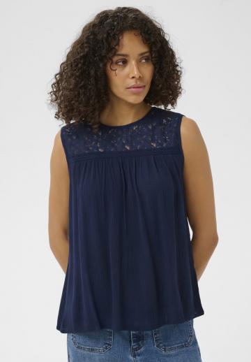 Кружевная блузка