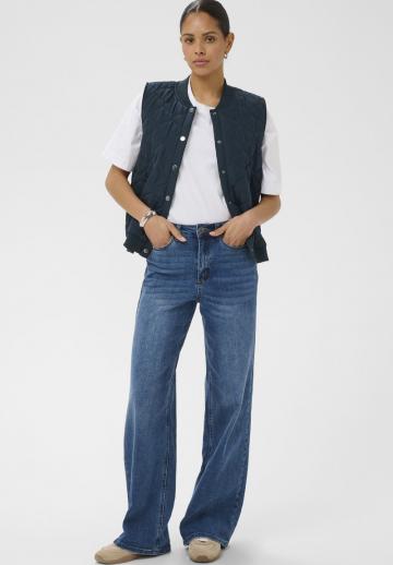 Стеганый жилет