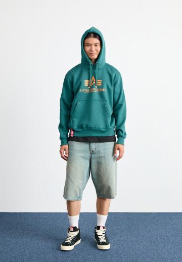 Пуловер с капюшоном