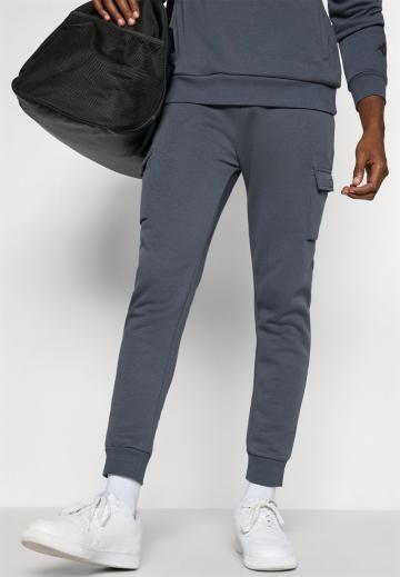 Спортивные штаны