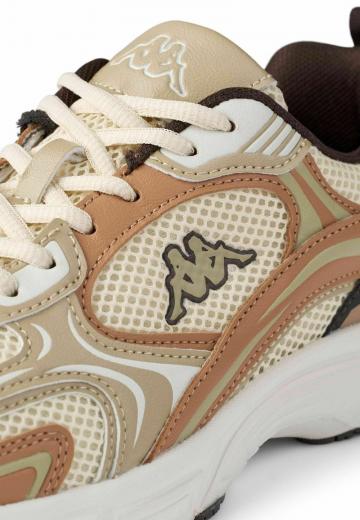 Тренировочные кроссовки