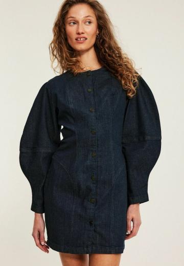 Джинсовое платье