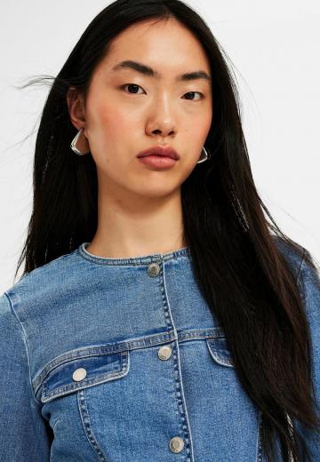 Джинсовый комбинезон