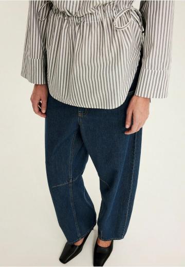 Джинсы