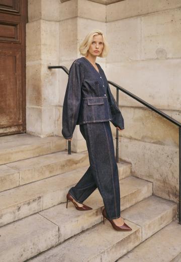 Джинсовая куртка