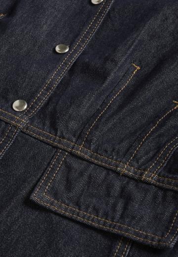 Джинсовая куртка