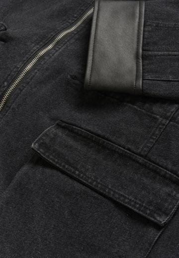 Короткое пальто