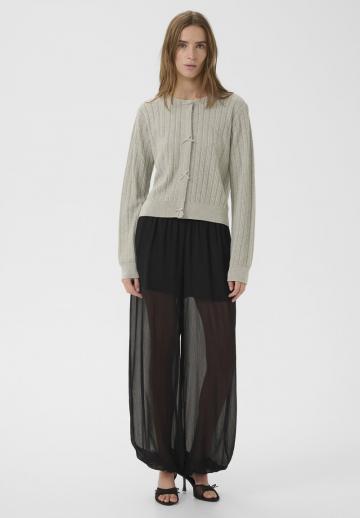 Вязаная кофта